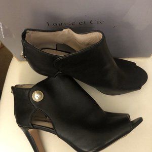 Louise et Cie ILLISA LO-ILLISA Black Aspen Calf 9M Pre-owned
